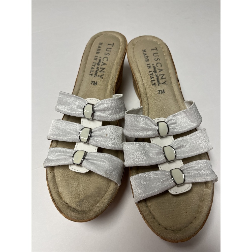 Tuscany By Easy Street Dinah White Crepe Wedge Heel  Slides Sandals 7m Strappy